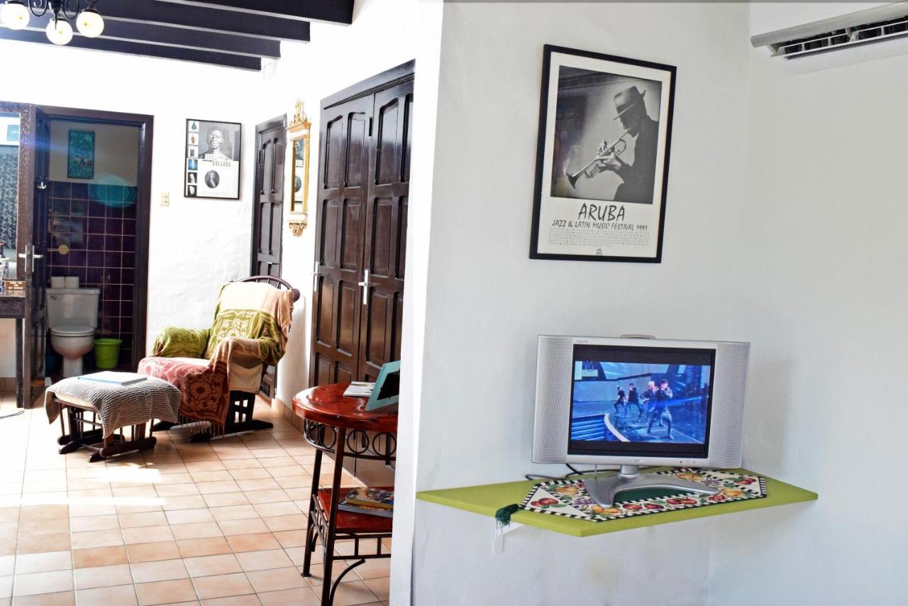 Villa Bougainvillea Aruba, The Tango Suite Palm Beach Eksteriør bilde