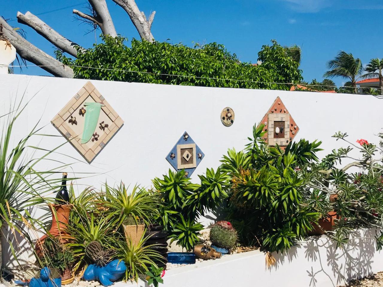 Villa Bougainvillea Aruba, The Tango Suite Palm Beach Eksteriør bilde